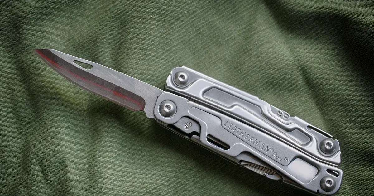 Leatherman vs Victorinox: Multitool für Notfall